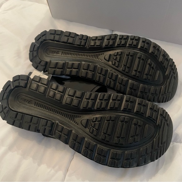 Asics Quantum 90 Gel Sandals Mens 10 Black Shoes NEW in BOX Christmas Gift!